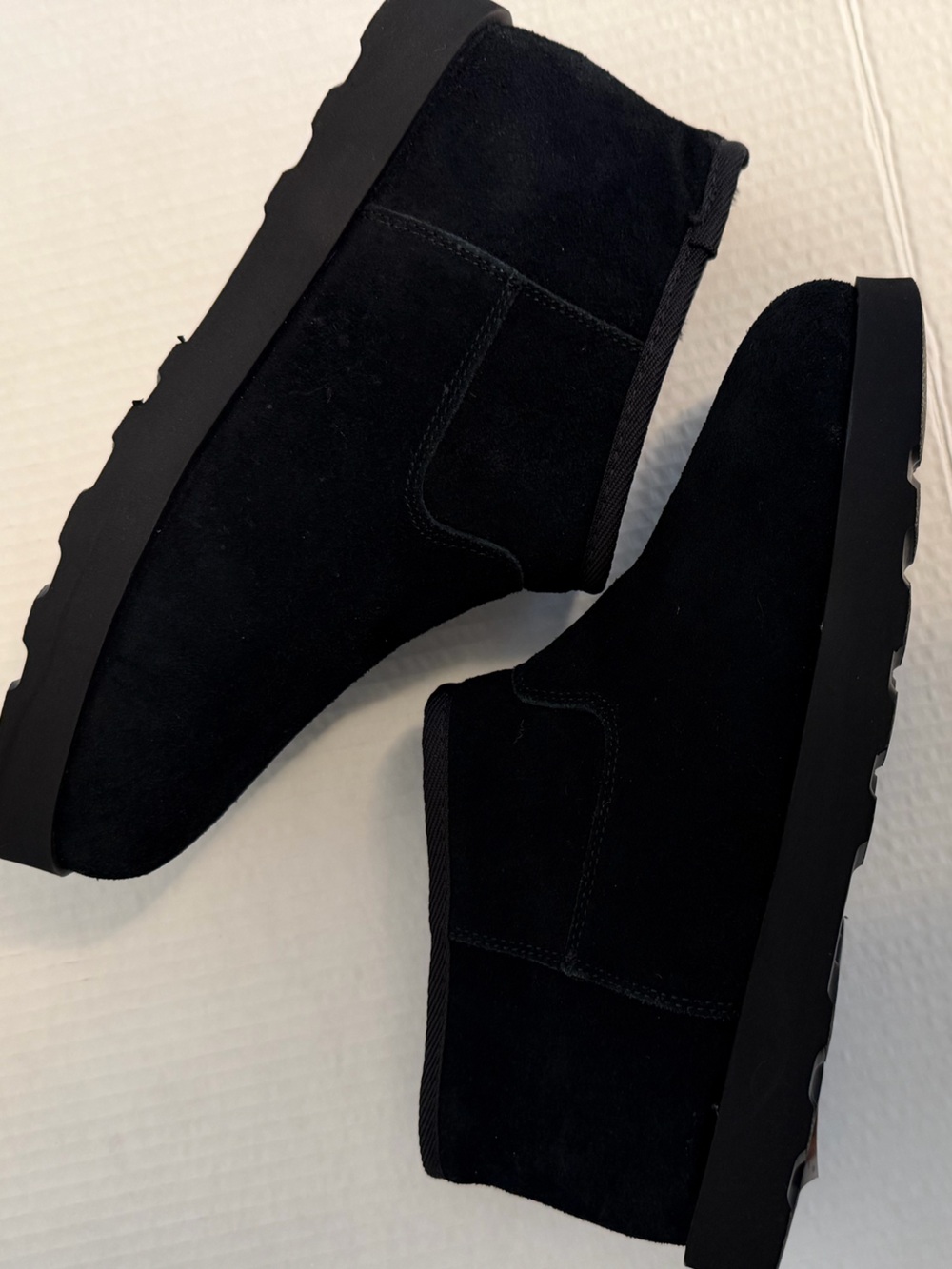 *NEW* Time and Tru‎ Black Suede Boots. New without original tags